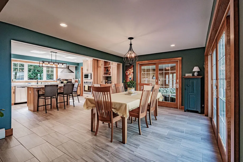 129 Hearthside Road Standish ME 04084