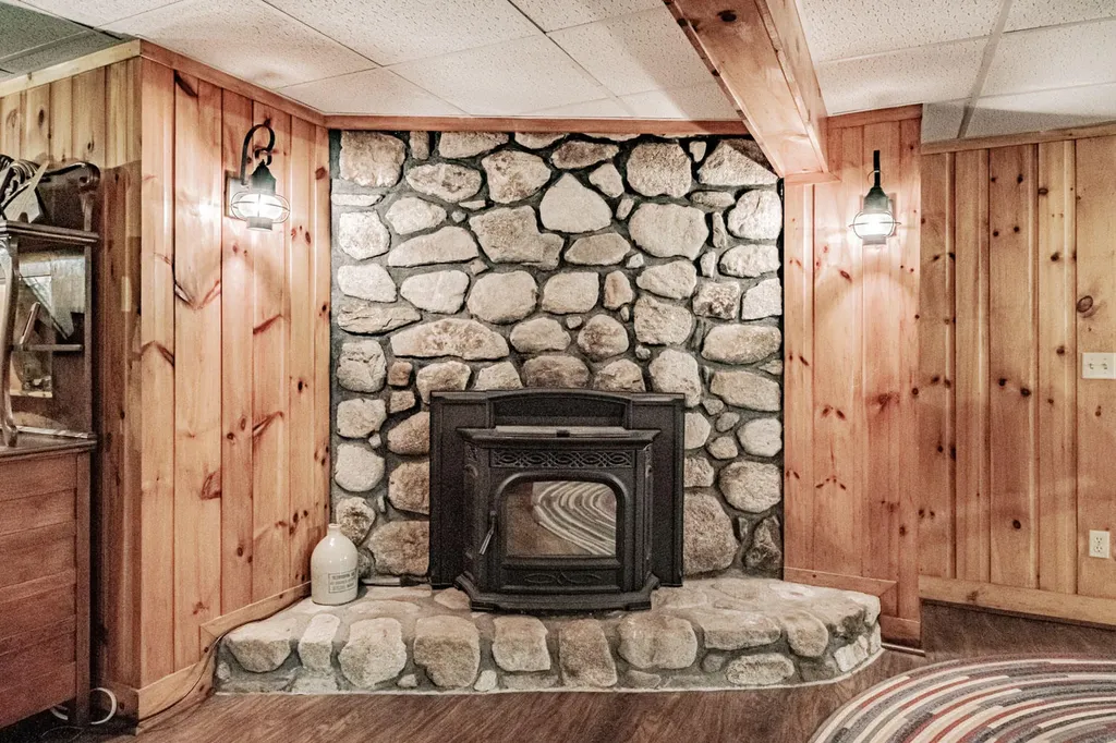 129 Hearthside Road Standish ME 04084