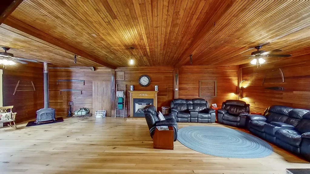 75 Brunswick Avenue Gardiner ME 04345