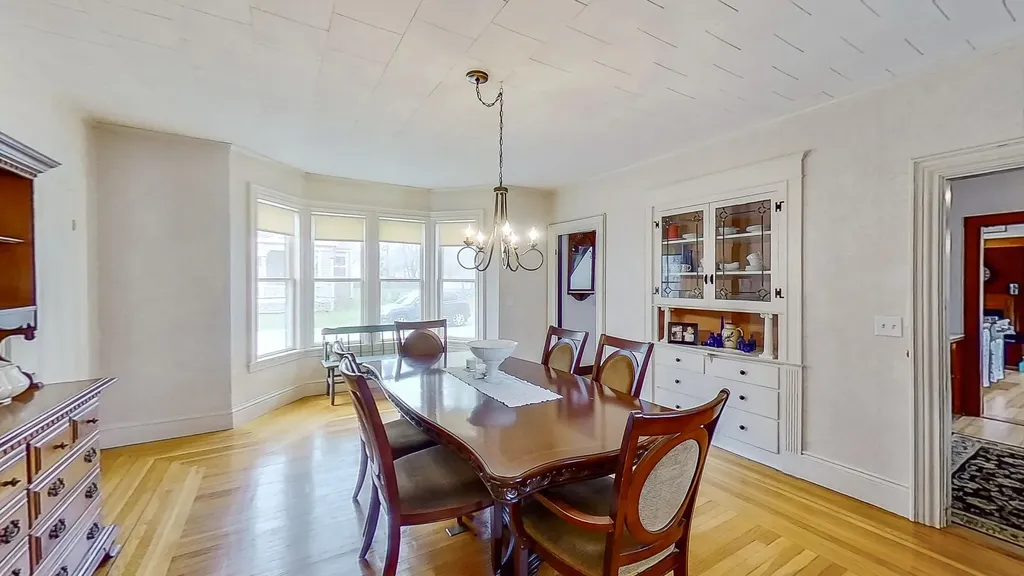 75 Brunswick Avenue Gardiner ME 04345