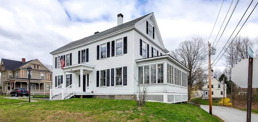 75 Brunswick Avenue Gardiner ME 04345
