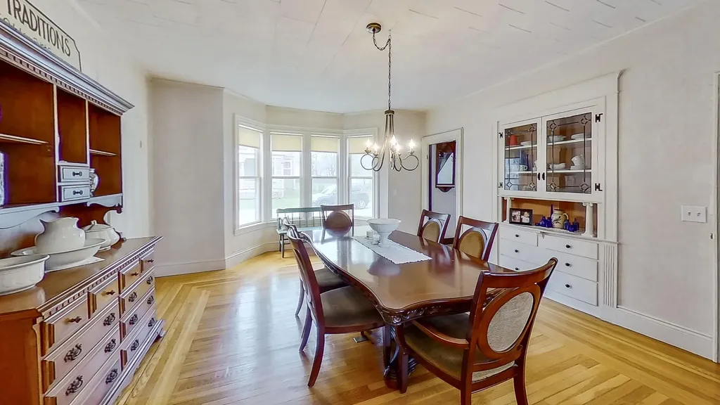 75 Brunswick Avenue Gardiner ME 04345