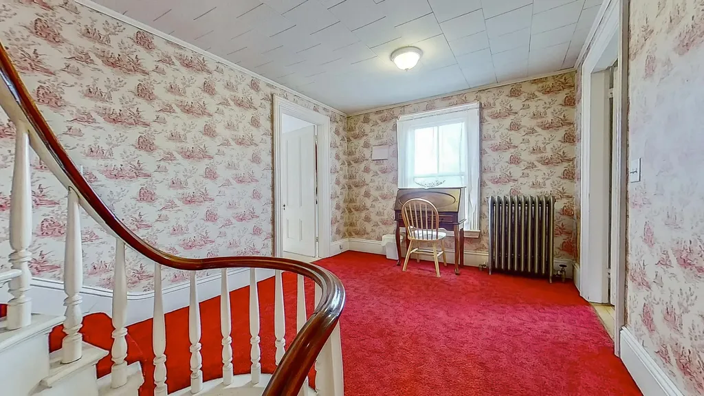 75 Brunswick Avenue Gardiner ME 04345