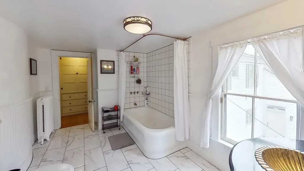75 Brunswick Avenue Gardiner ME 04345