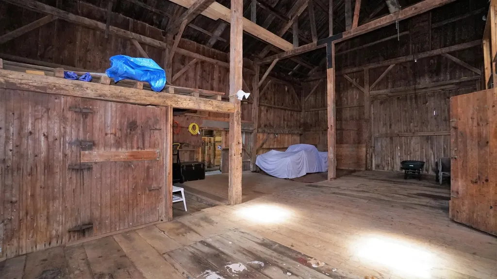 143 Brook Road Falmouth ME 04105