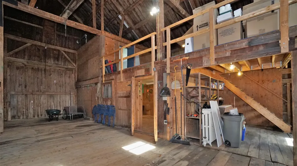143 Brook Road Falmouth ME 04105
