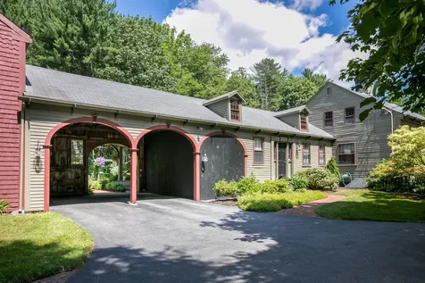 143 Brook Road Falmouth ME 04105