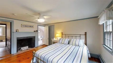 143 Brook Road Falmouth ME 04105