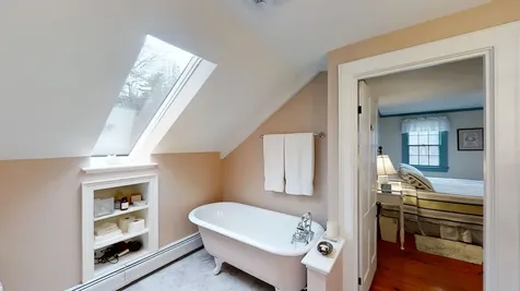143 Brook Road Falmouth ME 04105