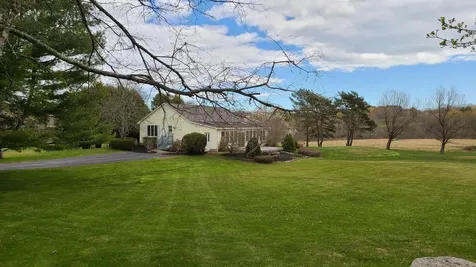 87 Lake Avenue Rockland ME 04841
