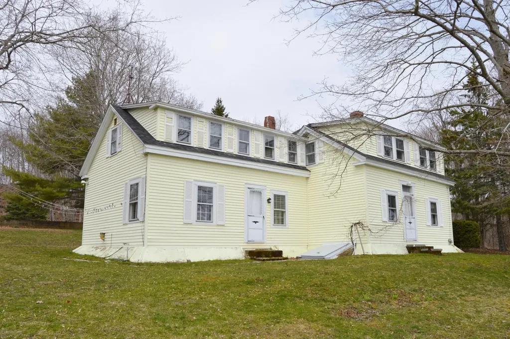 40 School Street Winterport ME 04496