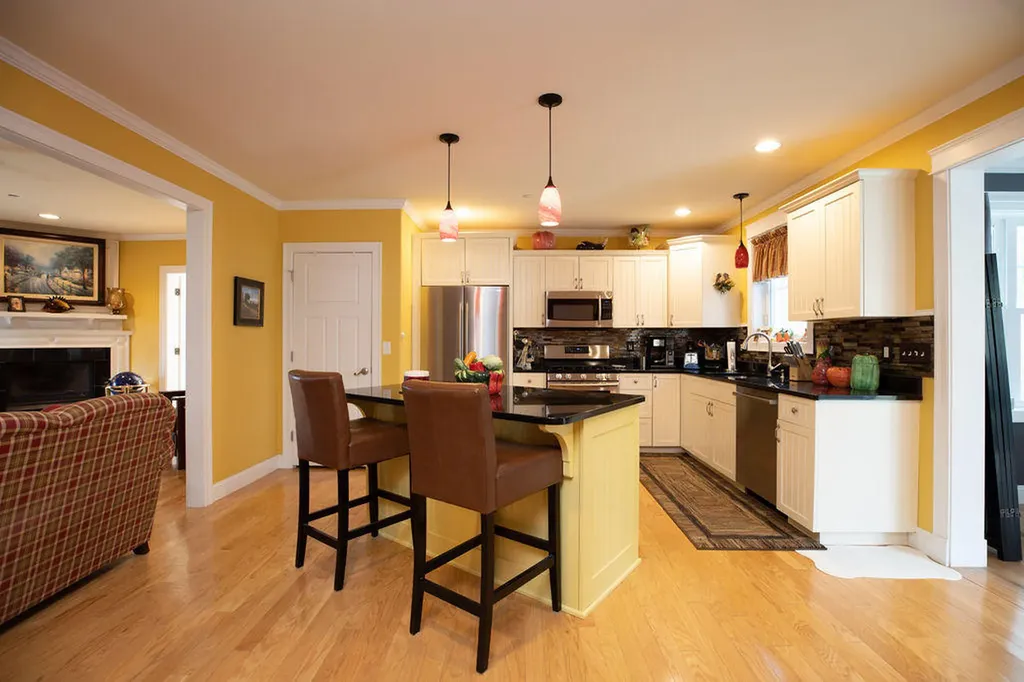 6 Stonybrook Lane Arundel ME 04046