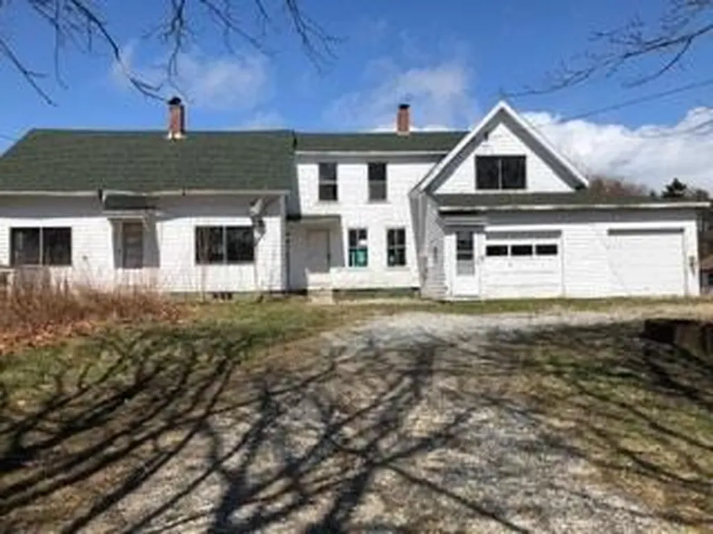 70 E Main Street Vinalhaven ME 04863