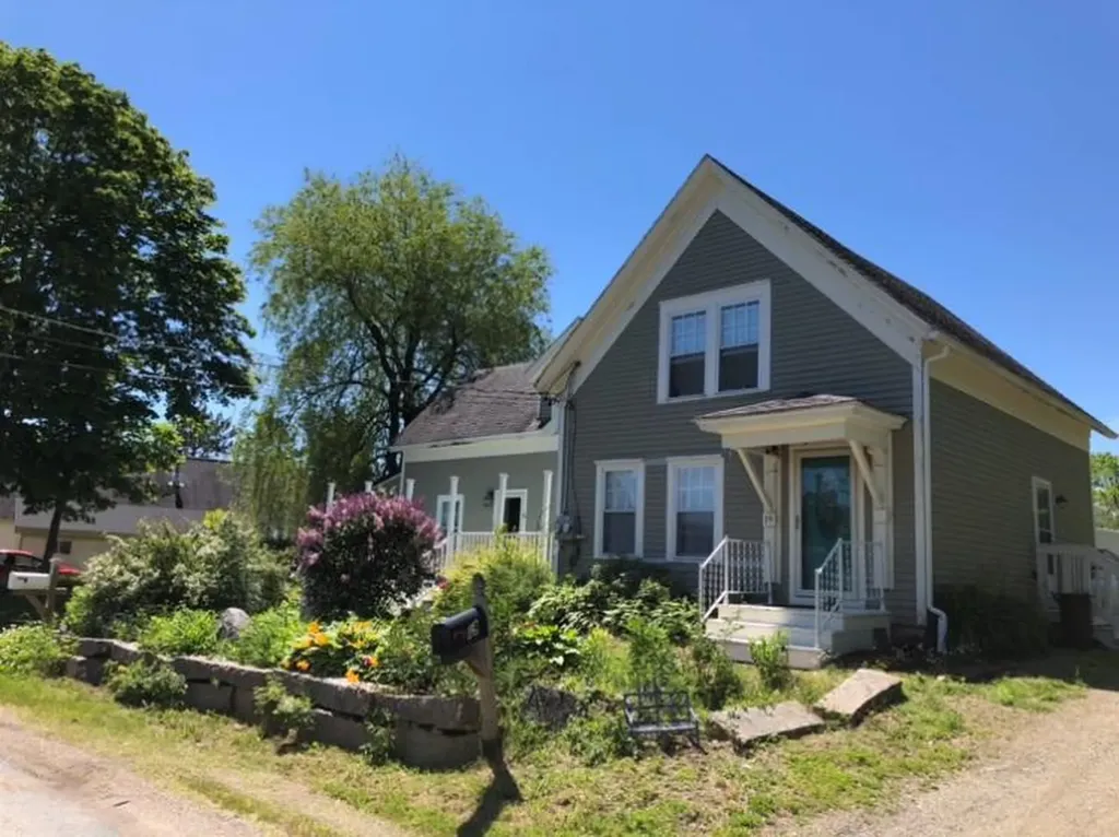 19 Martin Terrace Milbridge ME 04658