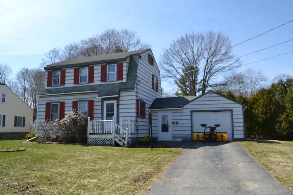 171 Cianchette Street Pittsfield ME 04967
