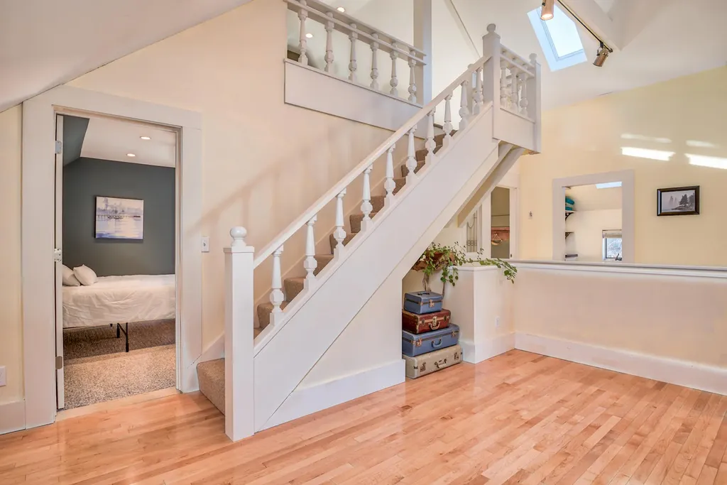 46-48 Bradford Road Wiscasset ME 04578