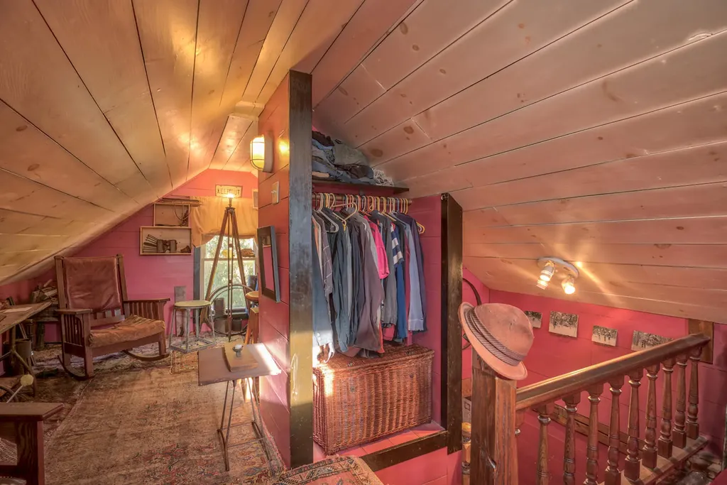 46-48 Bradford Road Wiscasset ME 04578