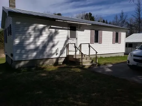 26 Spencer Road Benton ME 04901