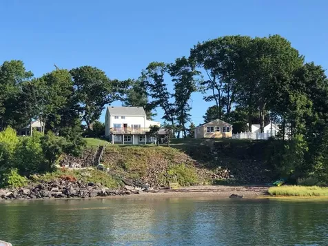 81 Waldo Avenue Rockland ME 04841