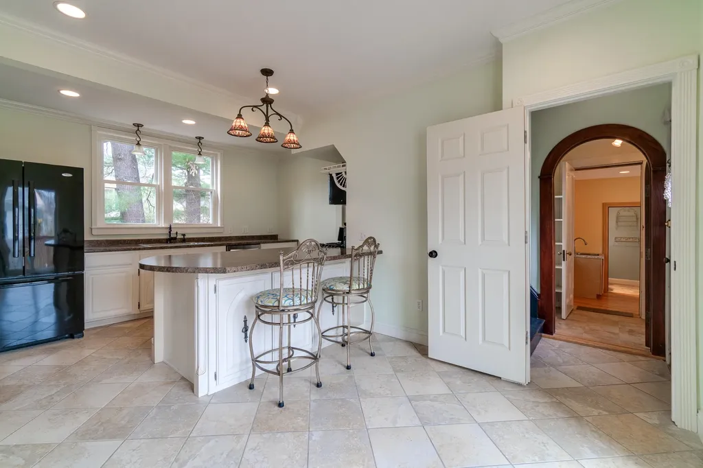 1619 Forest Avenue Portland ME 04103