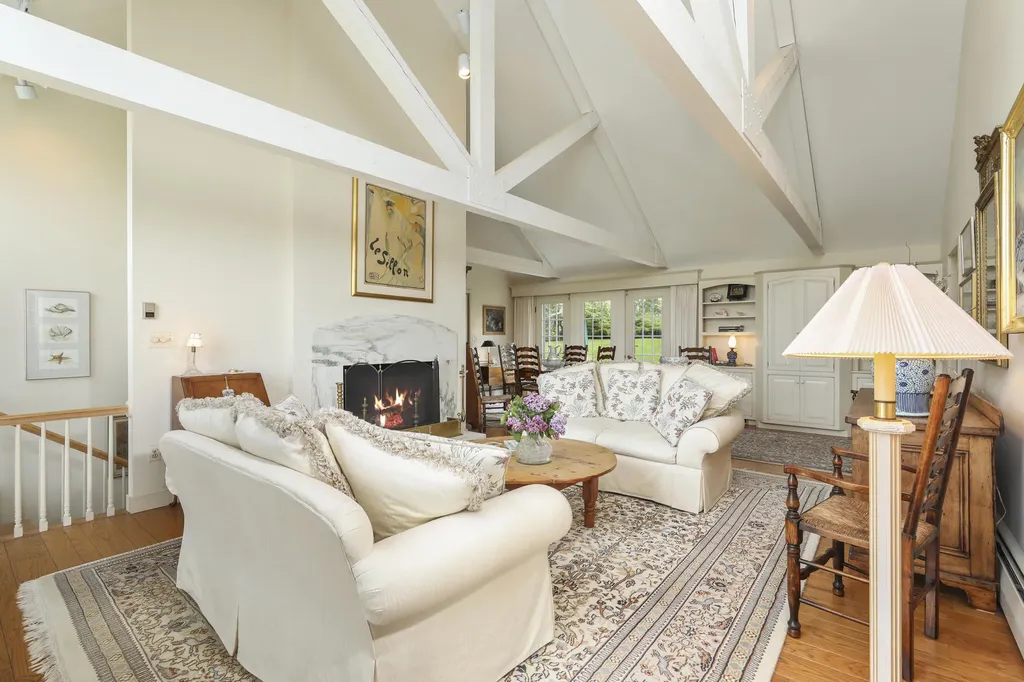 2 Fort Lane Kennebunk ME 04043