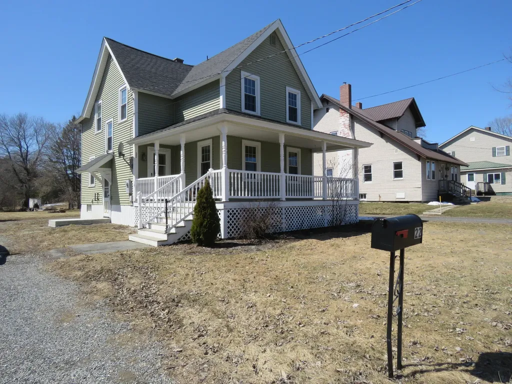 22 Glenn Street Caribou ME 04736