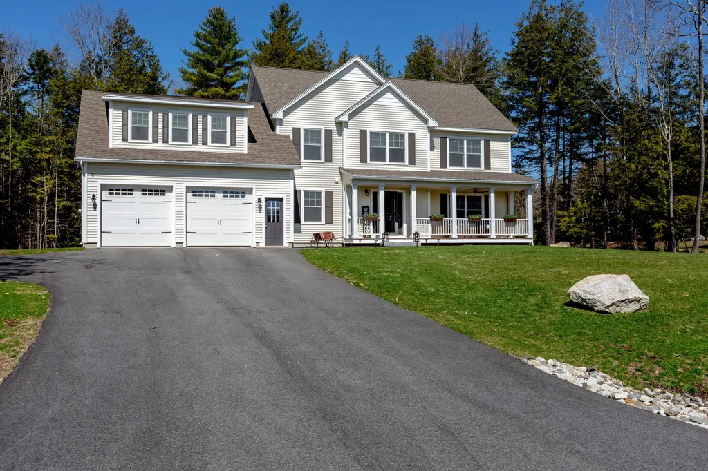 7 Flintlock Drive Windham ME 04062