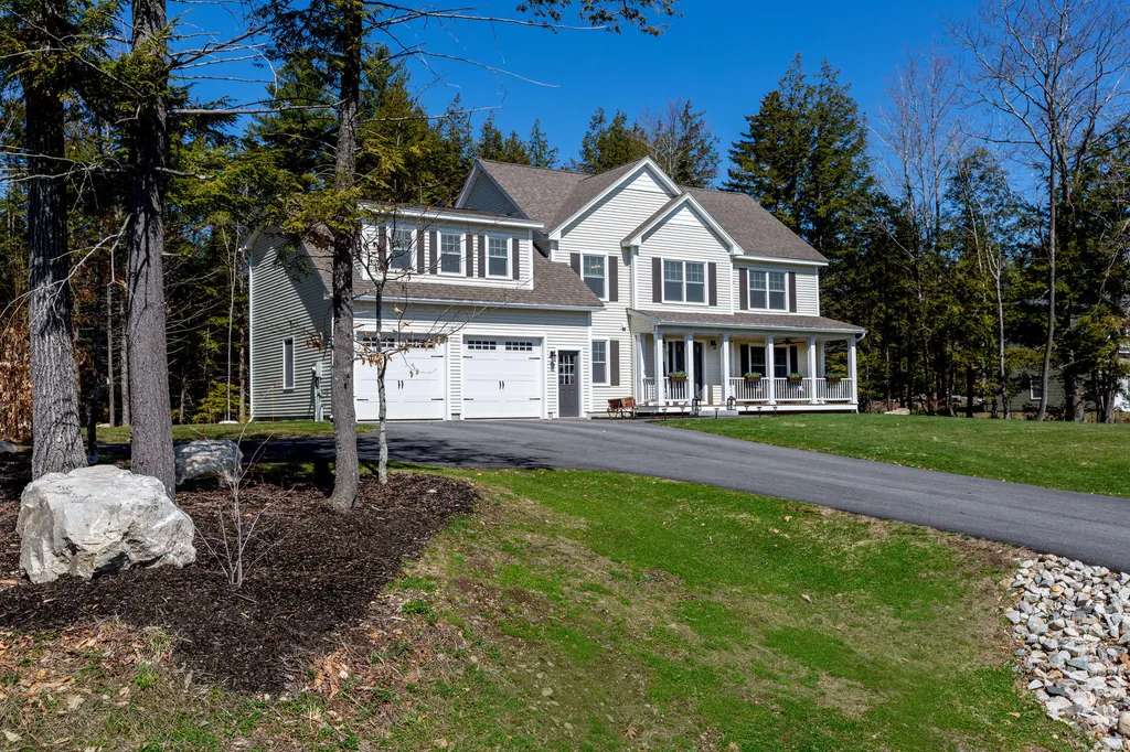 7 Flintlock Drive Windham ME 04062
