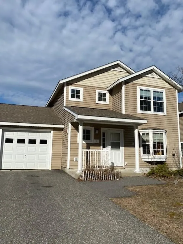 5 Lupine Circle Brunswick ME 04011