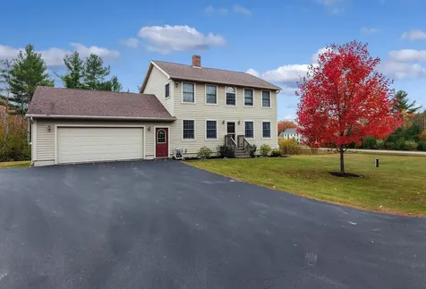 22 Nottingham Road Randolph ME 04346