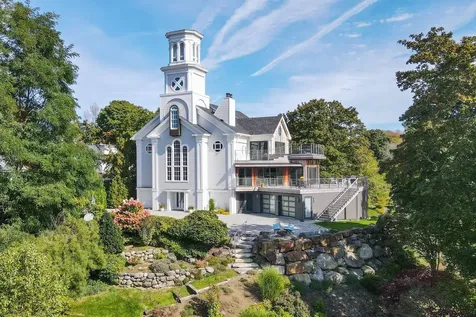 150 Russell Avenue Rockport ME 04856