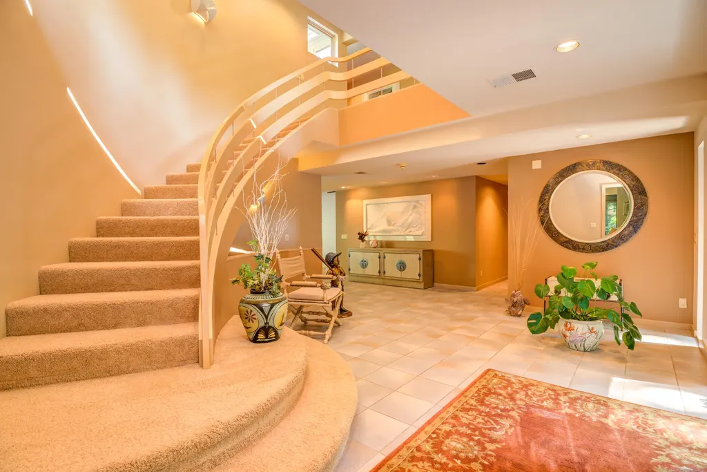 30 Woodland Shore Drive Naples ME 04055