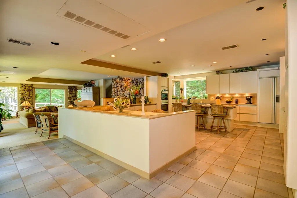 30 Woodland Shore Drive Naples ME 04055