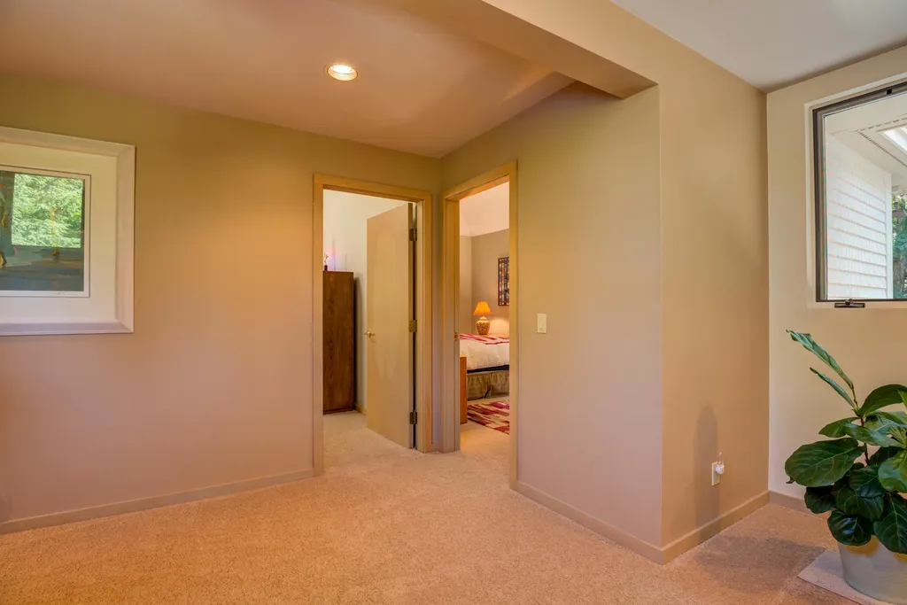 30 Woodland Shore Drive Naples ME 04055