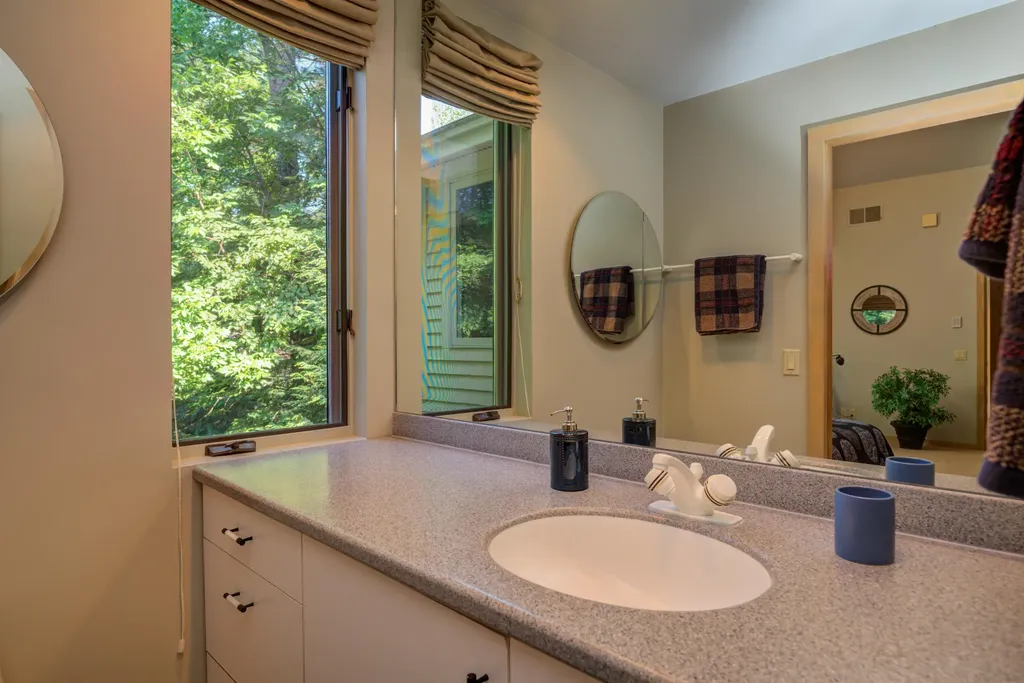 30 Woodland Shore Drive Naples ME 04055