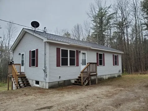 144 Ralph Richardson Road Norway ME 04268