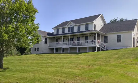 43 Raccoon Lane Cushing ME 04563