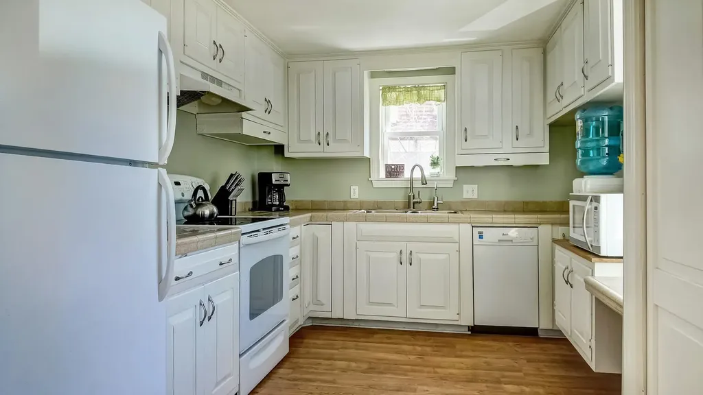 1113 Main Street Readfield ME 04355