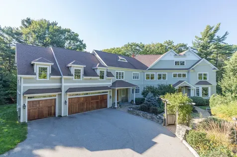 15 Peppergrass Road Cape Elizabeth ME 04107