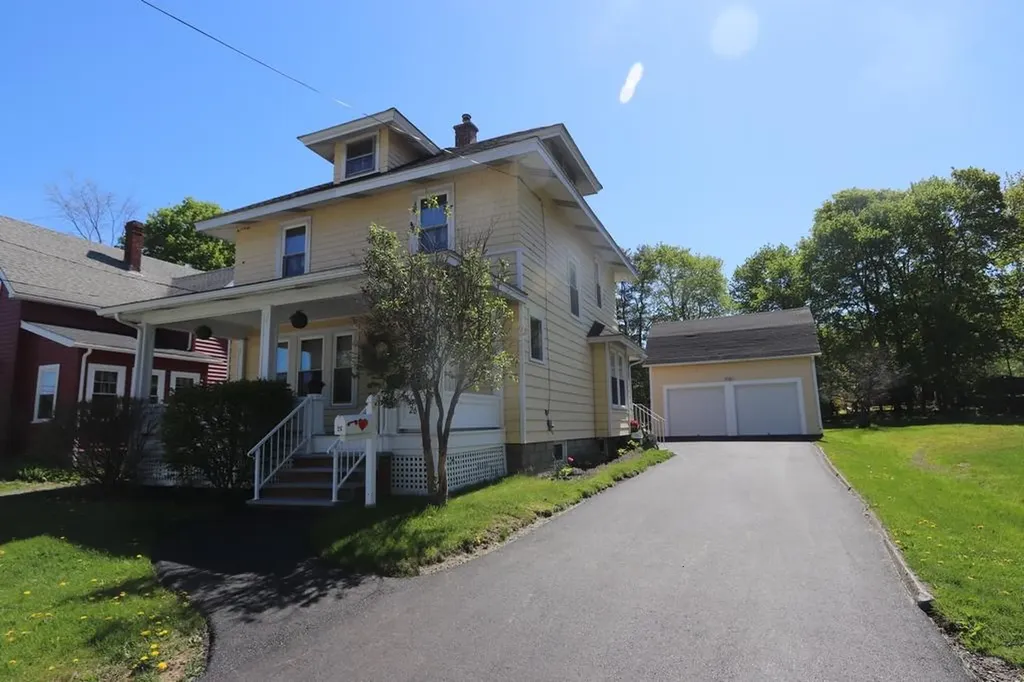 26 Wiley Street Bangor ME 04401