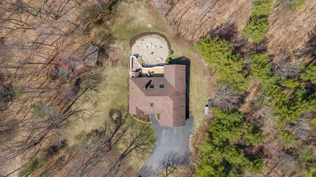 27 Winfield Lane Lyman ME 04002