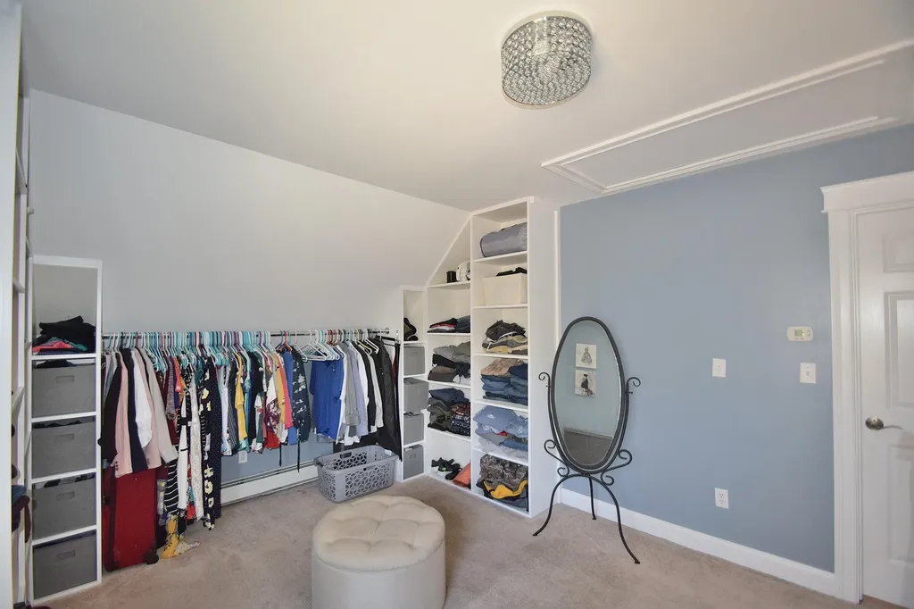 9 Halls Way Raymond ME 04071