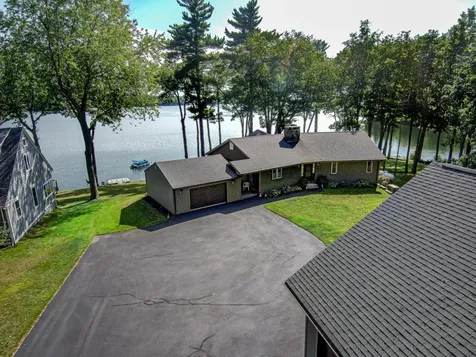 78 N Shore Lane Winthrop ME 04364