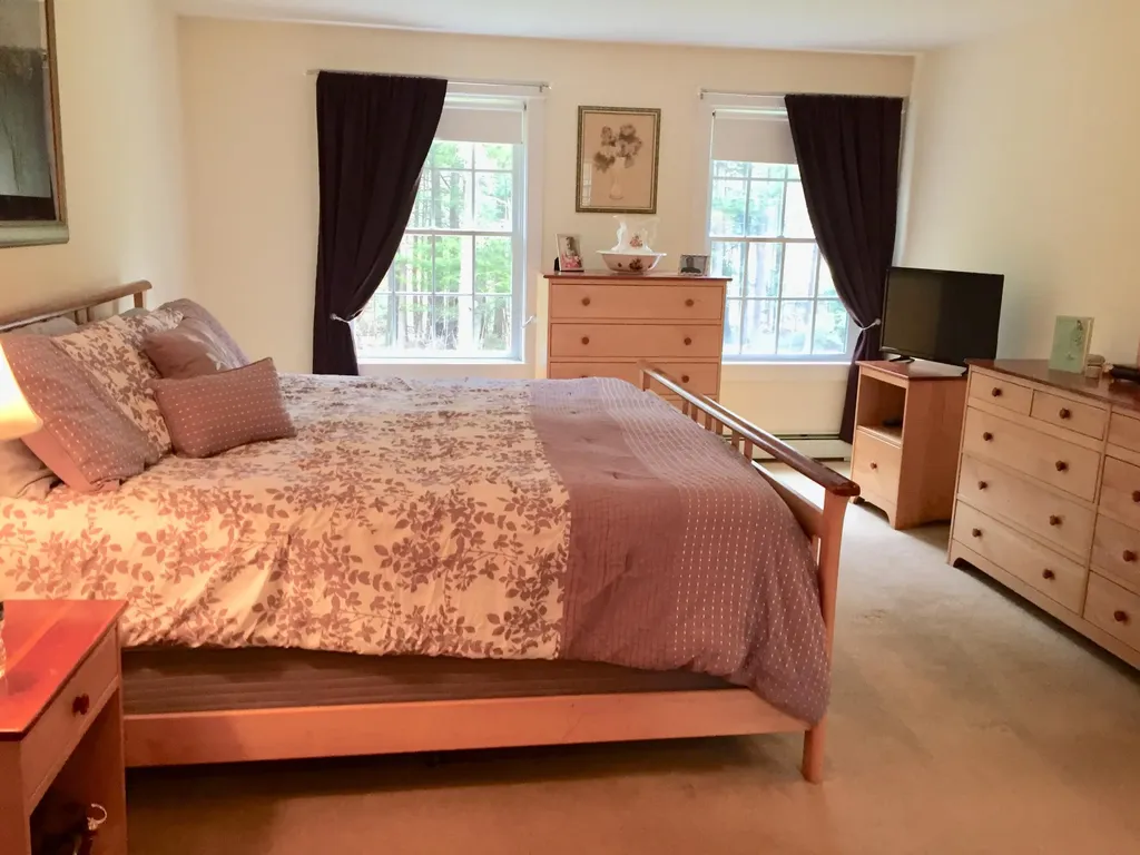 19 Tuckers Way Arundel ME 04046