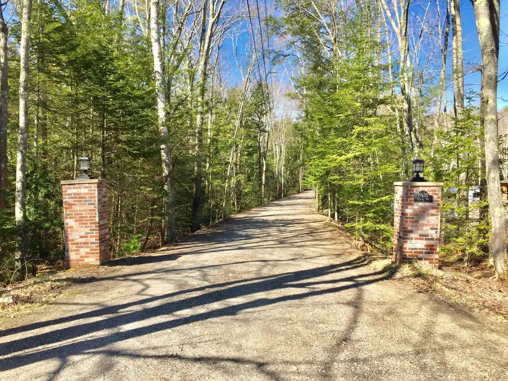 19 Tuckers Way Arundel ME 04046