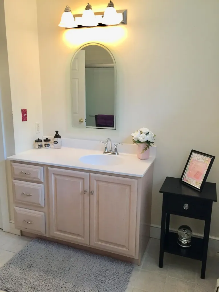 19 Tuckers Way Arundel ME 04046