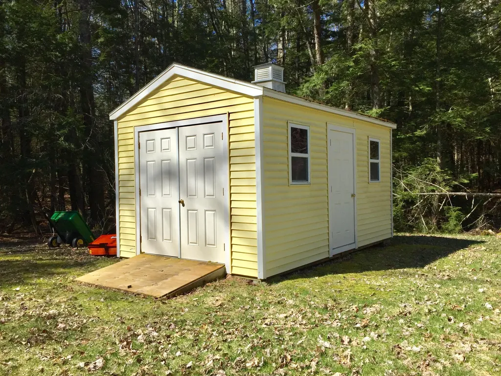 19 Tuckers Way Arundel ME 04046