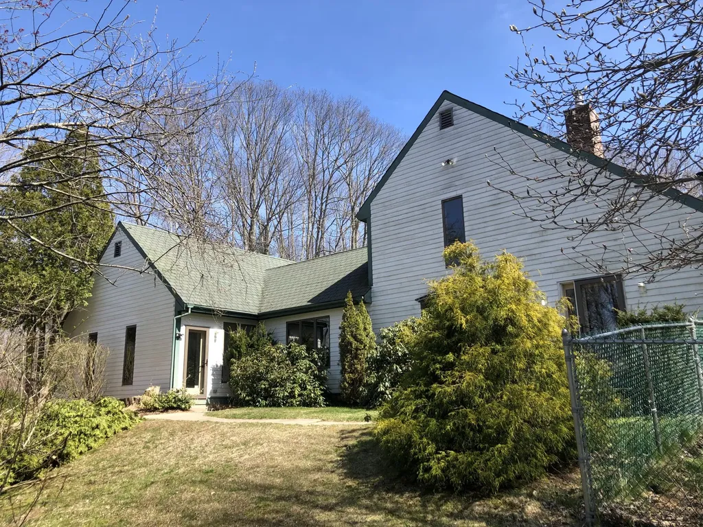 8 Hackmatack Drive Scarborough ME 04074