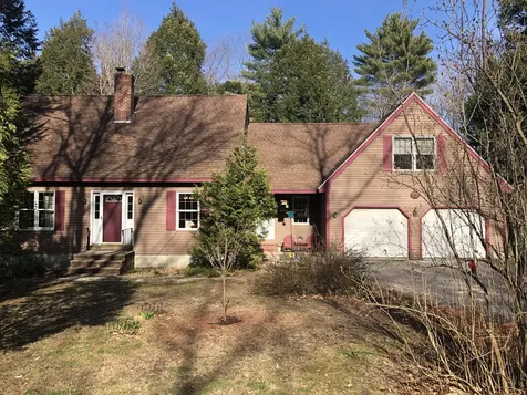 3 Windy Circle Standish ME 04084