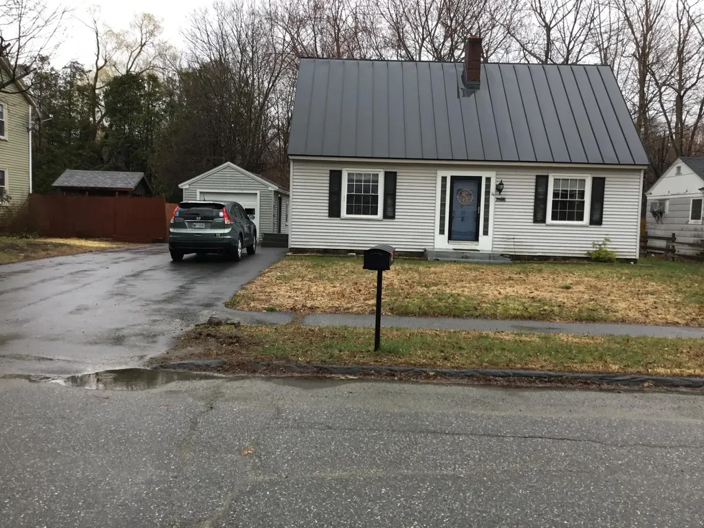 24 Silvermount Street Waterville ME 04901